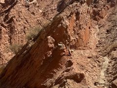 -天山神秘大峡谷