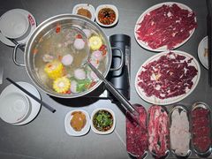 -金龙大四喜牛肉火锅