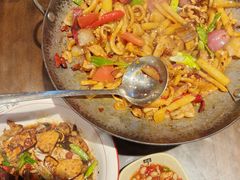 -富正毅三下锅·湘西韵味(天门山索道店)