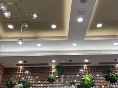 -佰搭果·广式茶餐厅(西华路店)