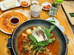 -喇喇排骨火锅·传统韩式脊骨汤(望京西园总店)
