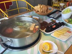 -花田煮鲜牛肉火锅(钟楼众汇店)