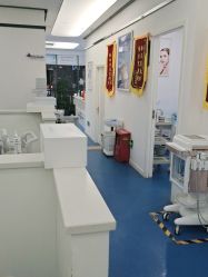 -蕾特恩专业祛痘·皮肤管理