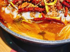 -山城外·非遗酸菜鱼(蜀都万达店)