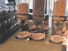 -唐拉雅秀酒店-西锦汇空中BBQ·思创餐厅