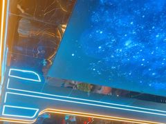 -屋有岛沉浸游戏旗舰店(中山公园店)