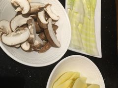 -香天下·四川火锅(安镇大润发店)