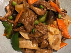 灵山什锦-品渔味湖鲜馆(拈花湾店)