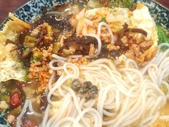 -东门七爷螺蛳粉(浦东店)