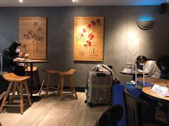 -星巴克(浦东机场T2到达店)