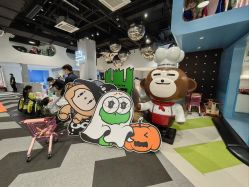 -MINI MARS KIDS CLUB亲子家庭中心(长宁天山店)