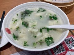 骨汤虾肉馄饨-阳阳中国饭(北京荟聚店)