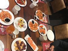 -四海一家自助餐(益田假日广场店)