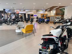 -沈阳业乔信宝宝马4S店(于洪广场店)