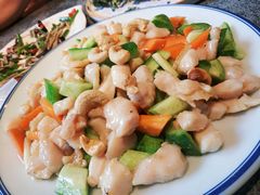 腰果鸡丁-华盛园卷子王农家菜水库鱼