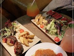 -The Cheebat 锌吧·Bistro(体育西店)