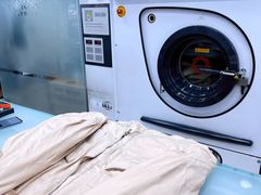 -福奈特洗衣·洗鞋·奢侈品护理(宝山一二八纪念路店)