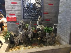 -潘小辣鲜肉老火锅