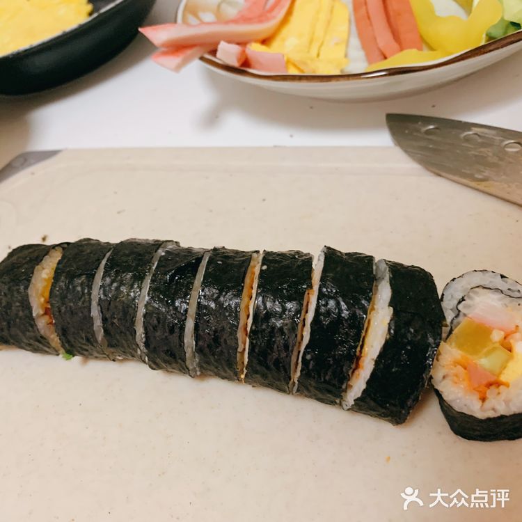 管他是寿司还是紫菜包饭