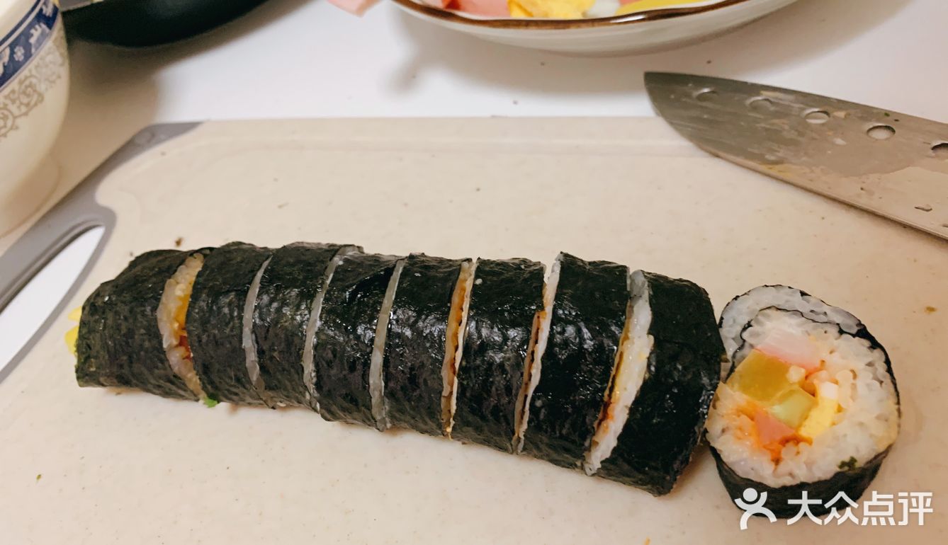 管他是寿司还是紫菜包饭
