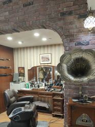 -BarberKiNG男士理发馆Barbershop