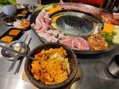 -哈哈碳都·牛肋条无限自助烤肉(台江万达店)