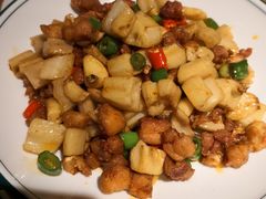 -苹果树下艺术餐厅(宋庄店)