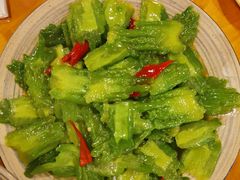 清炒苦瓜-回·龙虾铺·盆盆蟹·烧烤大排档(回龙观店)