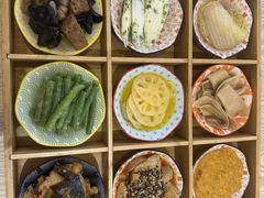 -轻蔬不用等·素食(江苏路店)