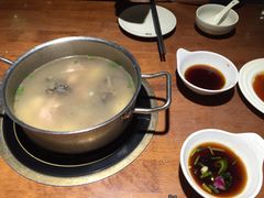 招牌清炖鸡汤小-黑鸡小馆(金源店)