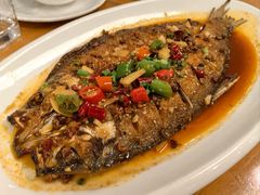 -莲餐厅·湖北菜·潜江小龙虾店(愚园路店)
