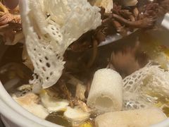 -黔蘑菇四季餐厅(观山湖店)