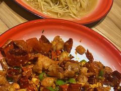 -虾领航小龙虾·吉林烧烤(柳州路店)