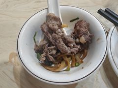 -粤潮牛肉火锅店(江南大道店)