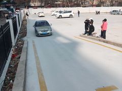 -兰剑驾校(汉阳校区)