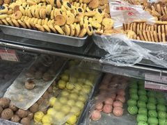 -爱德顺糕点食屋(利民道店)