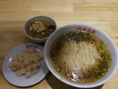 -朱鸿兴面馆(镇湖店)