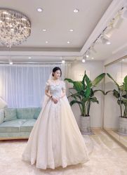 -艾慕婚纱礼服馆(和平店)