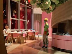 -水桶王国主题餐厅·聚会·生日派对·亲子活动·家庭套餐(亚龙湾希尔顿店)