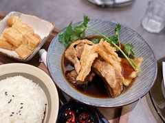 新加坡传统肉骨茶-Ninethirty by Awfully Chocolate(天环广场店)