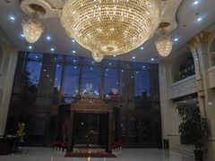 -碧中海汤泉汗蒸酒店