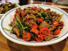 小炒黄牛肉-湘里乡亲甲王二老店