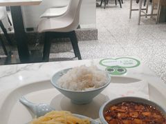 -荣华基·现炒快餐(肇嘉浜路店)