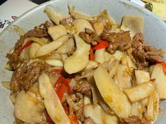 -客家大院·非遗赣南客家菜(郁孤台店)