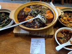 -彧玖食坊·川式砂锅酒馆(成山路店)