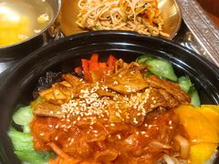 辣白菜五花肉拌饭-玉流珍肴馆(亮马桥店)