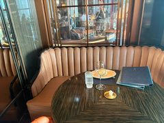 -福楼毕斯罗F Bistronome(国贸商城约会地标景观店)