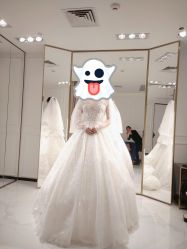 点击看大图 -GRACE KELLY婚纱与礼服(北京店)