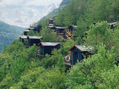 -蝶舞清江·恩施地心谷景区