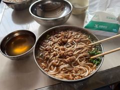 -正宗杨记普洱酸醋米线(总店)